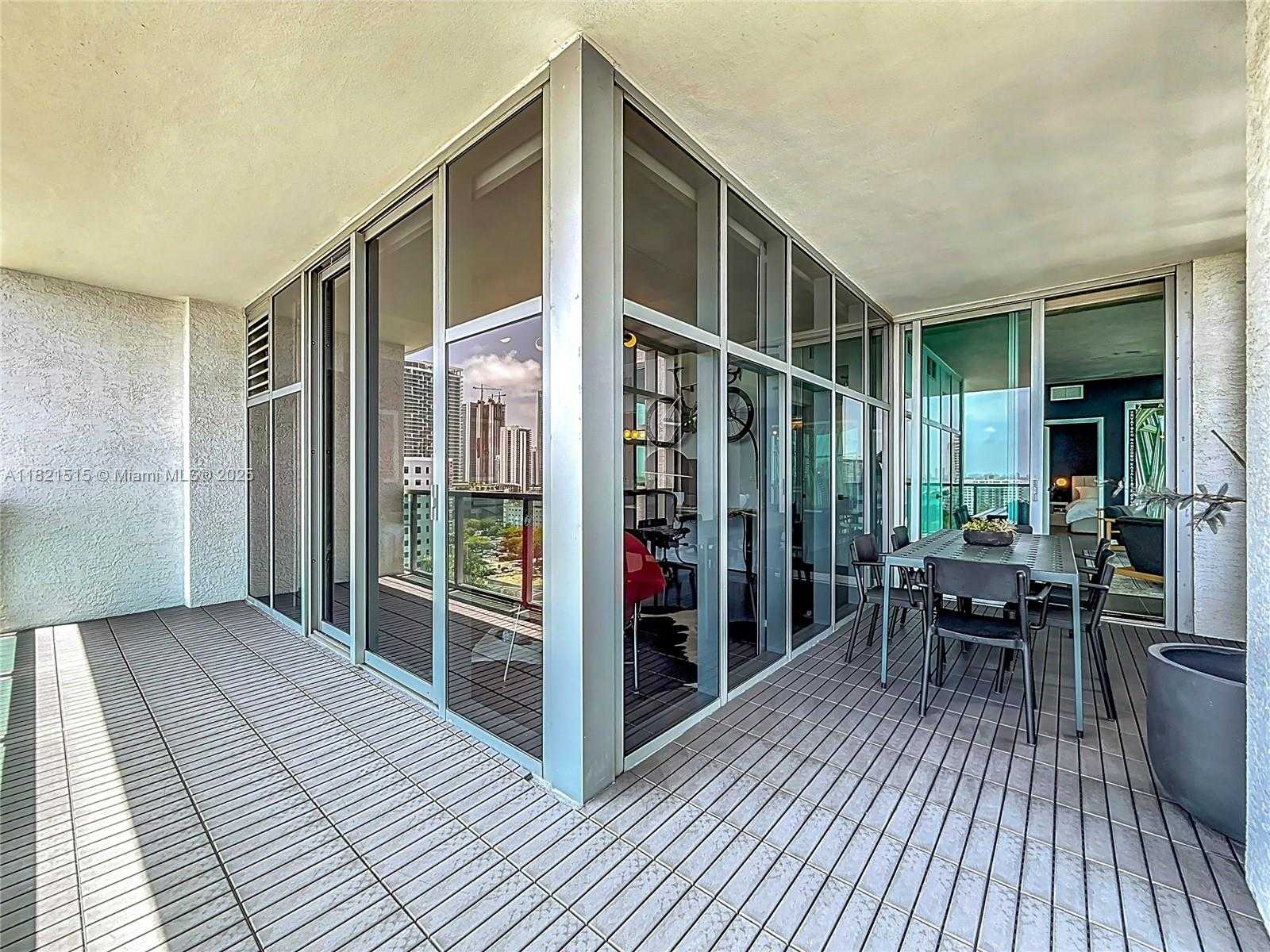 Small Image of 3301 NORTH EAST 1ST AVE #H1215, Miami Number 32