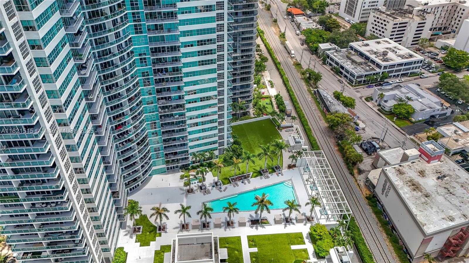Small Image of 3301 NORTH EAST 1ST AVE #H1215, Miami Number 40