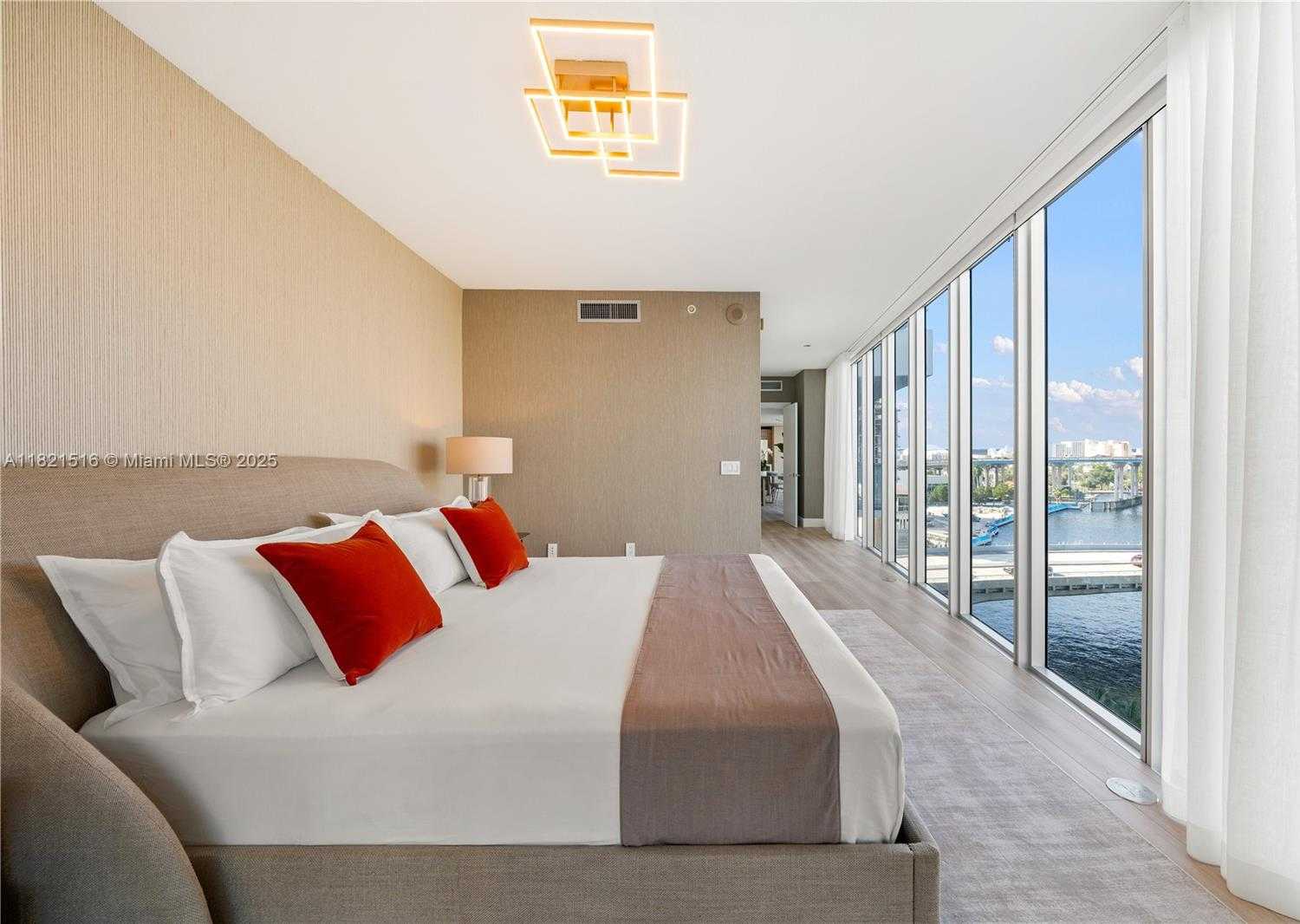 Small Image of 185 SOUTH WEST 7TH ST #803, Miami Number 12