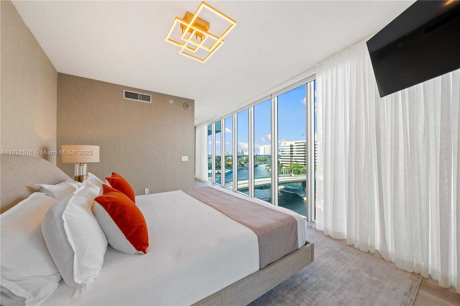 Small Image of 185 SOUTH WEST 7TH ST #803, Miami Number 13