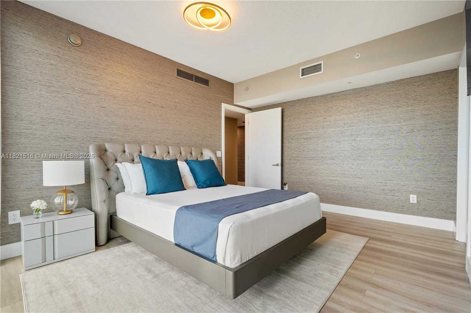 Small Image of 185 SOUTH WEST 7TH ST #803, Miami Number 17