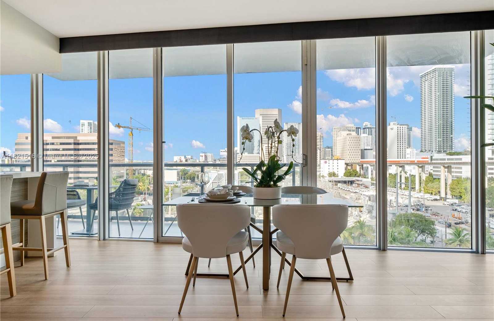 Small Image of 185 SOUTH WEST 7TH ST #803, Miami Number 7