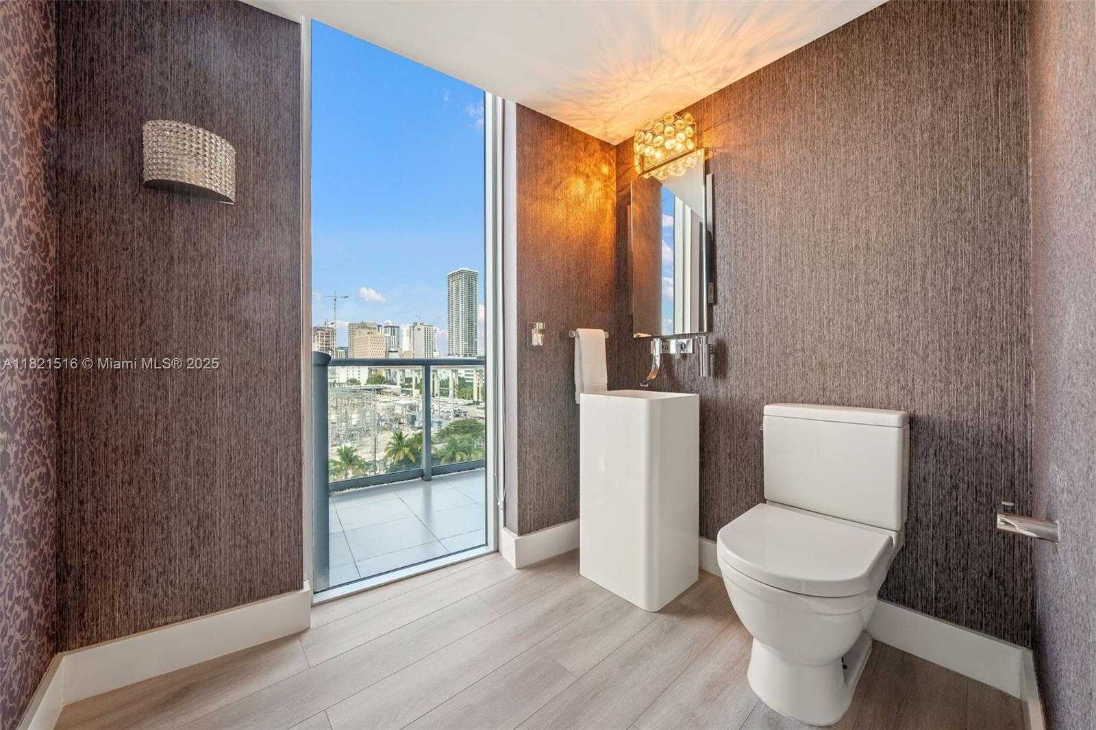 Small Image of 185 SOUTH WEST 7TH ST #803, Miami Number 8