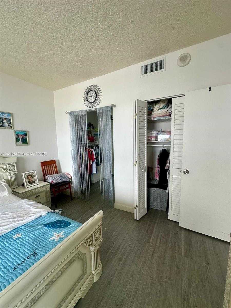 Small Image of 1825 SOUTH OCEAN DR #PH-6, Hallandale Beach Number 6