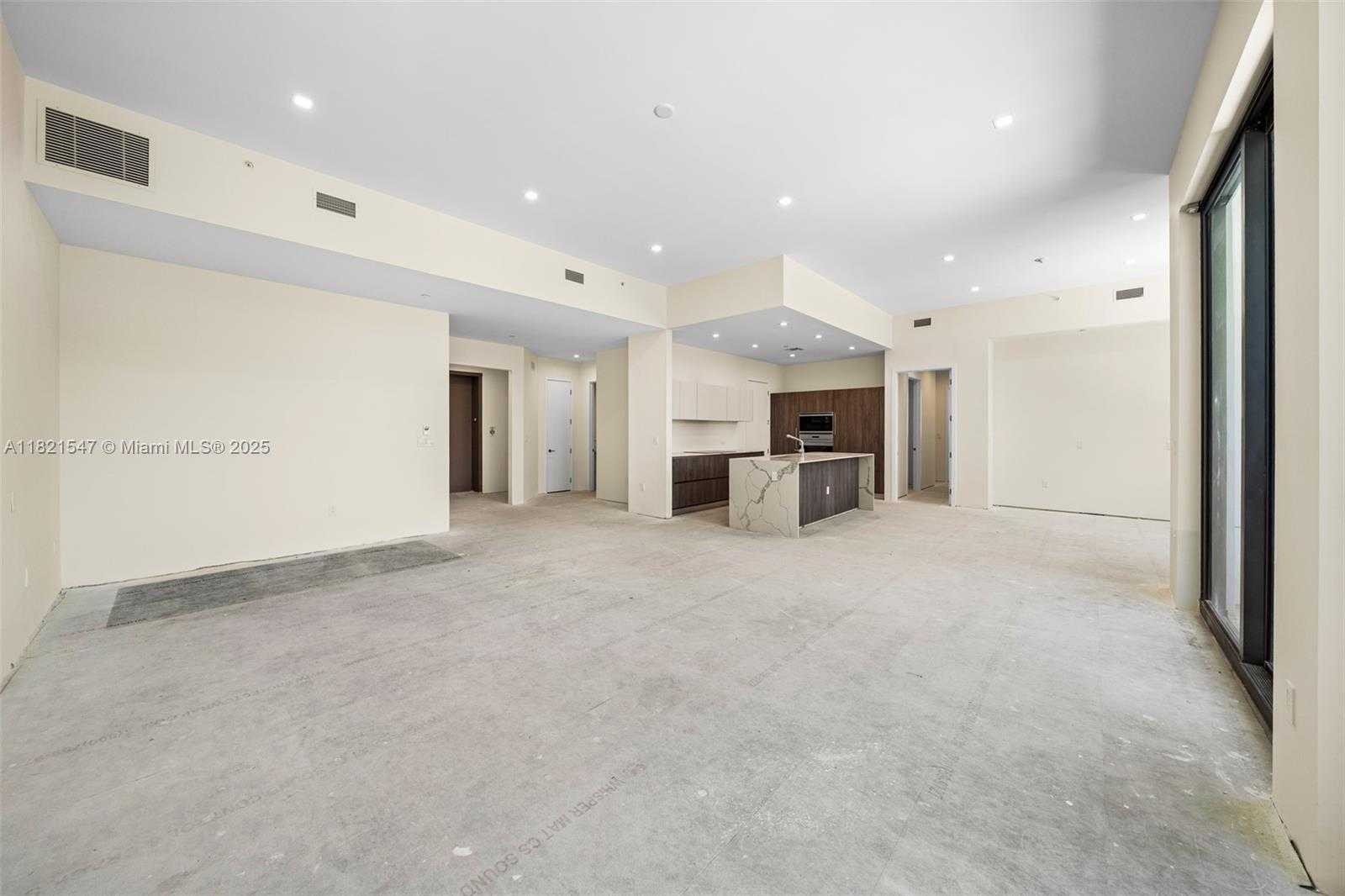Small Image of 275 GIRALDA AVE #6A-B, Coral Gables Number 5