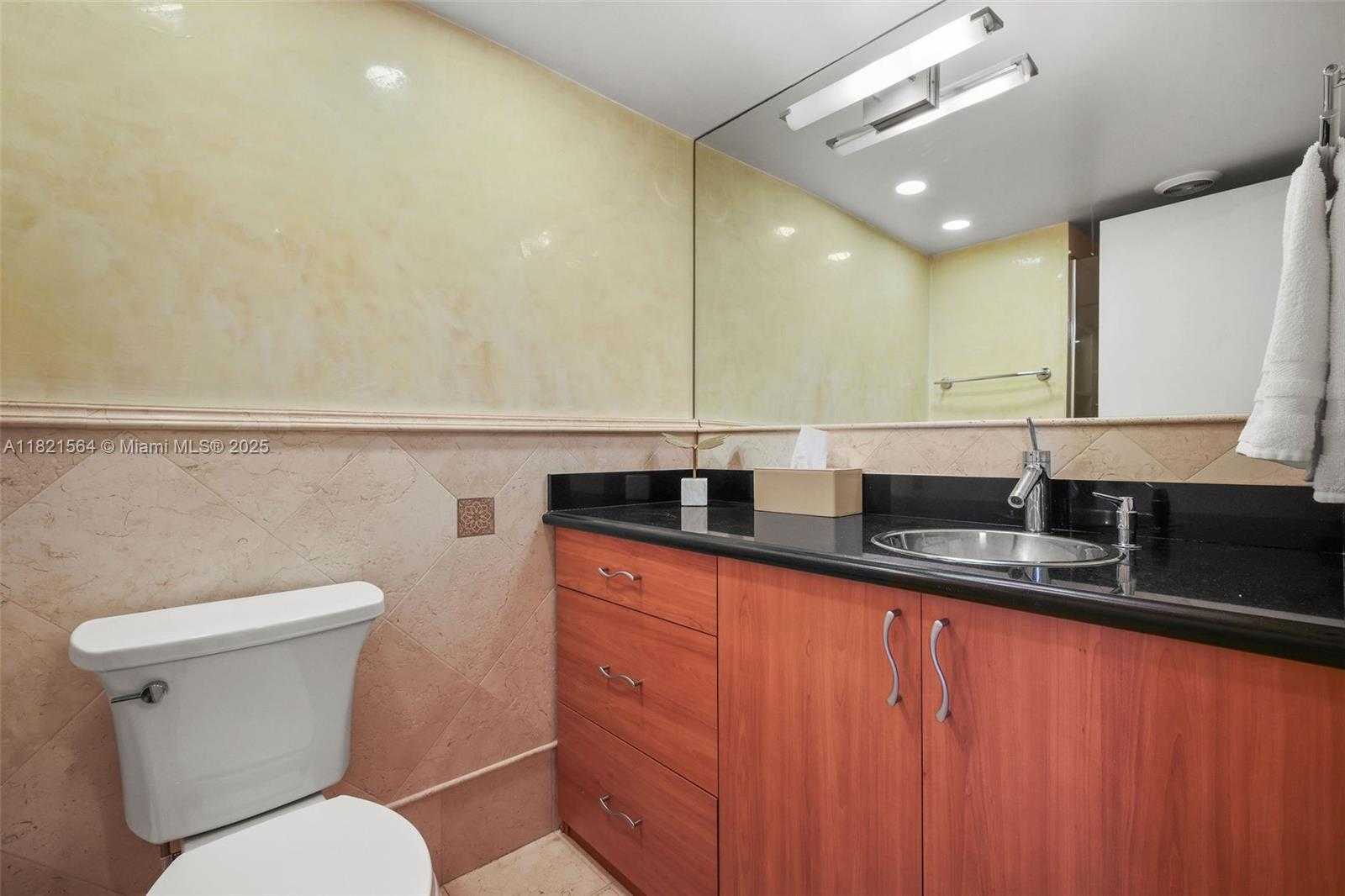Small Image of 1541 BRICKELL AVE #A2102, Miami Number 25