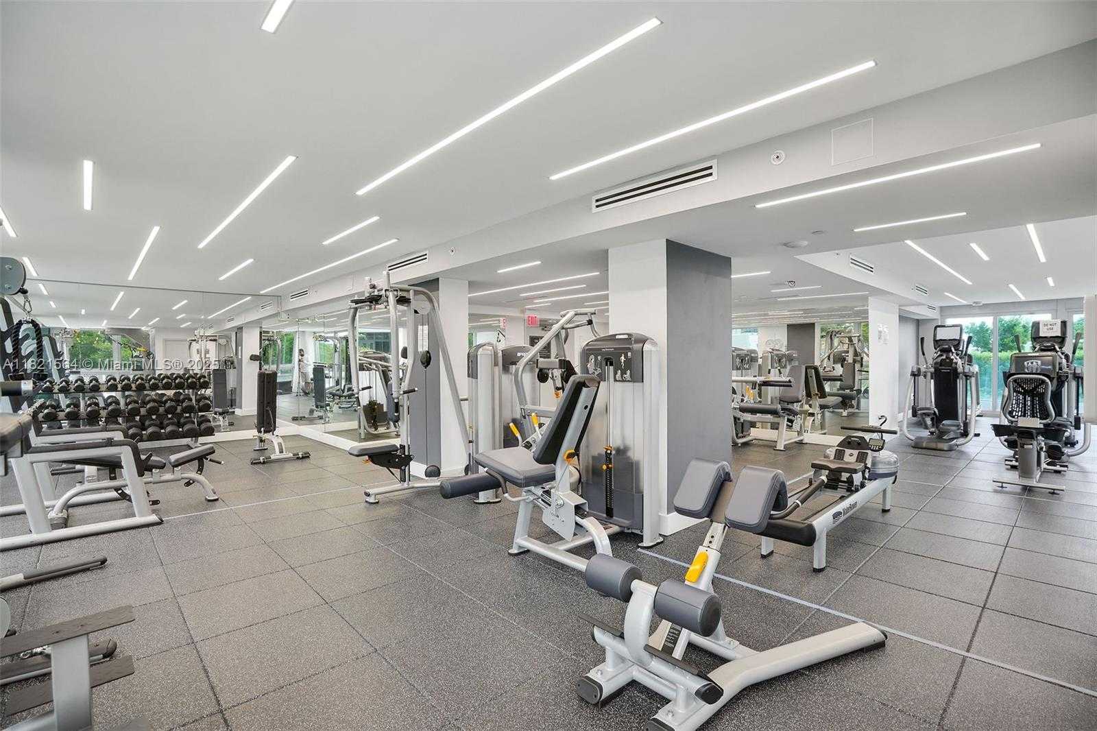 Small Image of 1541 BRICKELL AVE #A2102, Miami Number 36