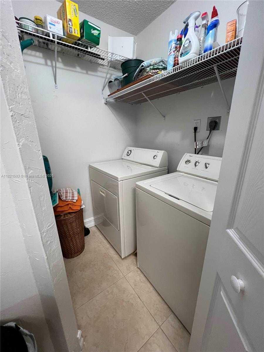 Small Image of 9273 COLLINS AVE #706, Surfside Number 14