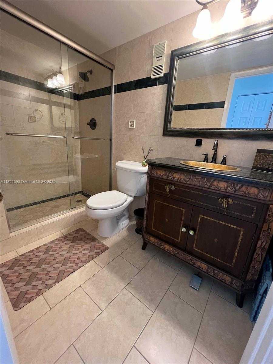 Small Image of 9273 COLLINS AVE #706, Surfside Number 7
