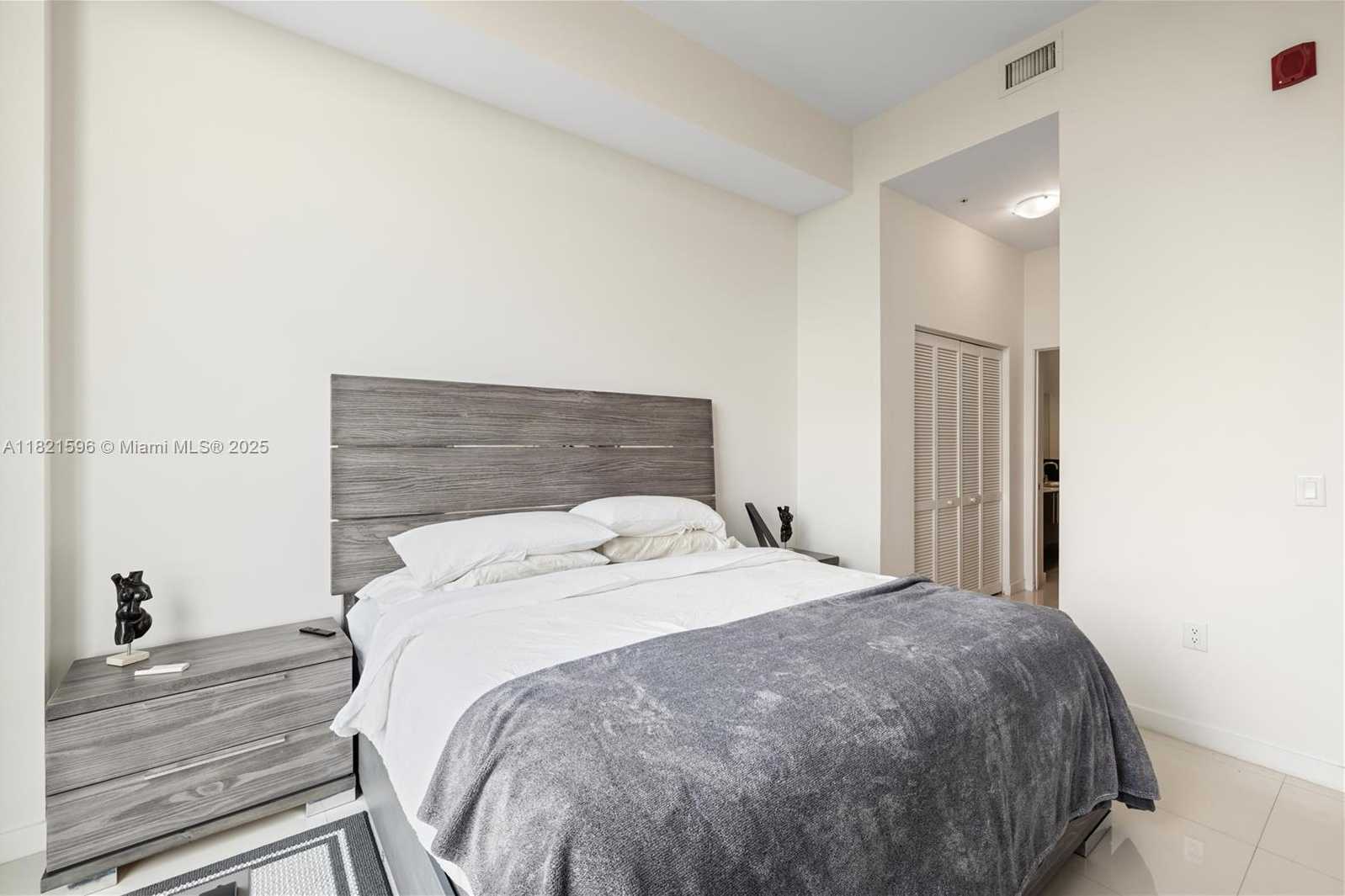 Small Image of 7825 NORTH WEST 107TH AVE #812, Doral Number 12