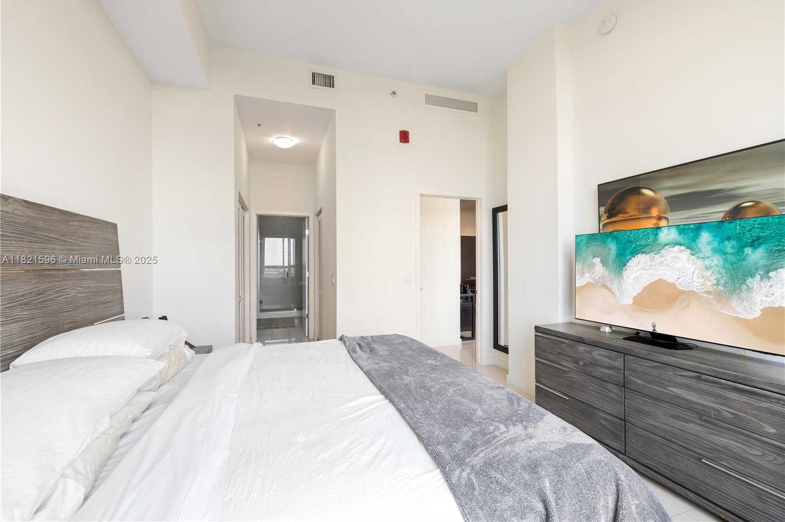 Small Image of 7825 NORTH WEST 107TH AVE #812, Doral Number 13