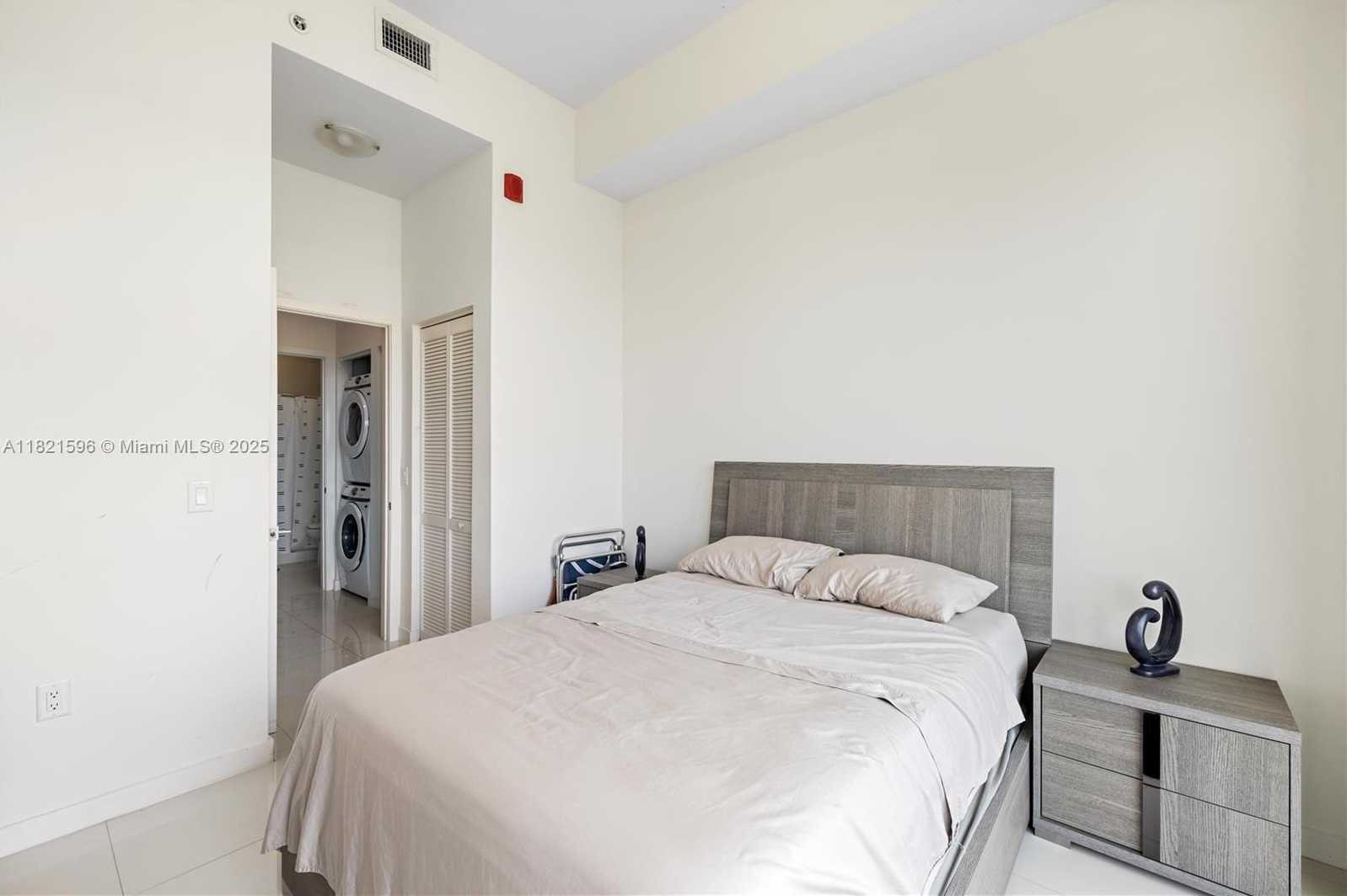 Small Image of 7825 NORTH WEST 107TH AVE #812, Doral Number 15