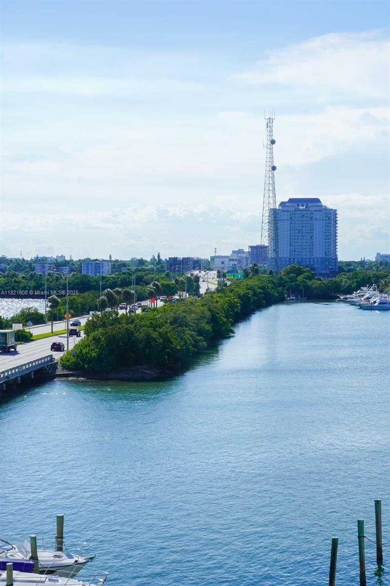 Small Image of 7904 WEST DR #501, North Bay Village Number 8