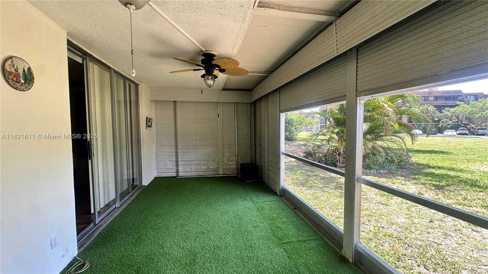 Small Image of 447 NORTH EAST 195TH ST #115, Miami Number 6