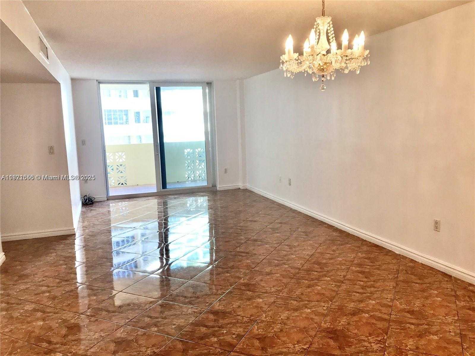 Small Image of 1833 SOUTH OCEAN DR #305, Hallandale Beach Number 3