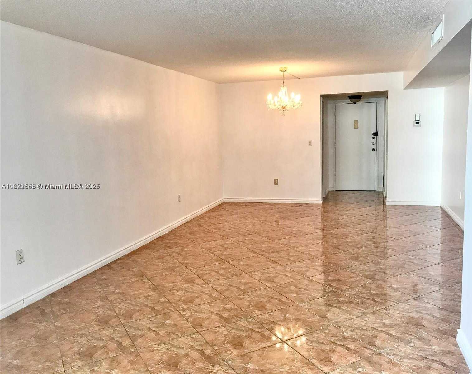 Small Image of 1833 SOUTH OCEAN DR #305, Hallandale Beach Number 31