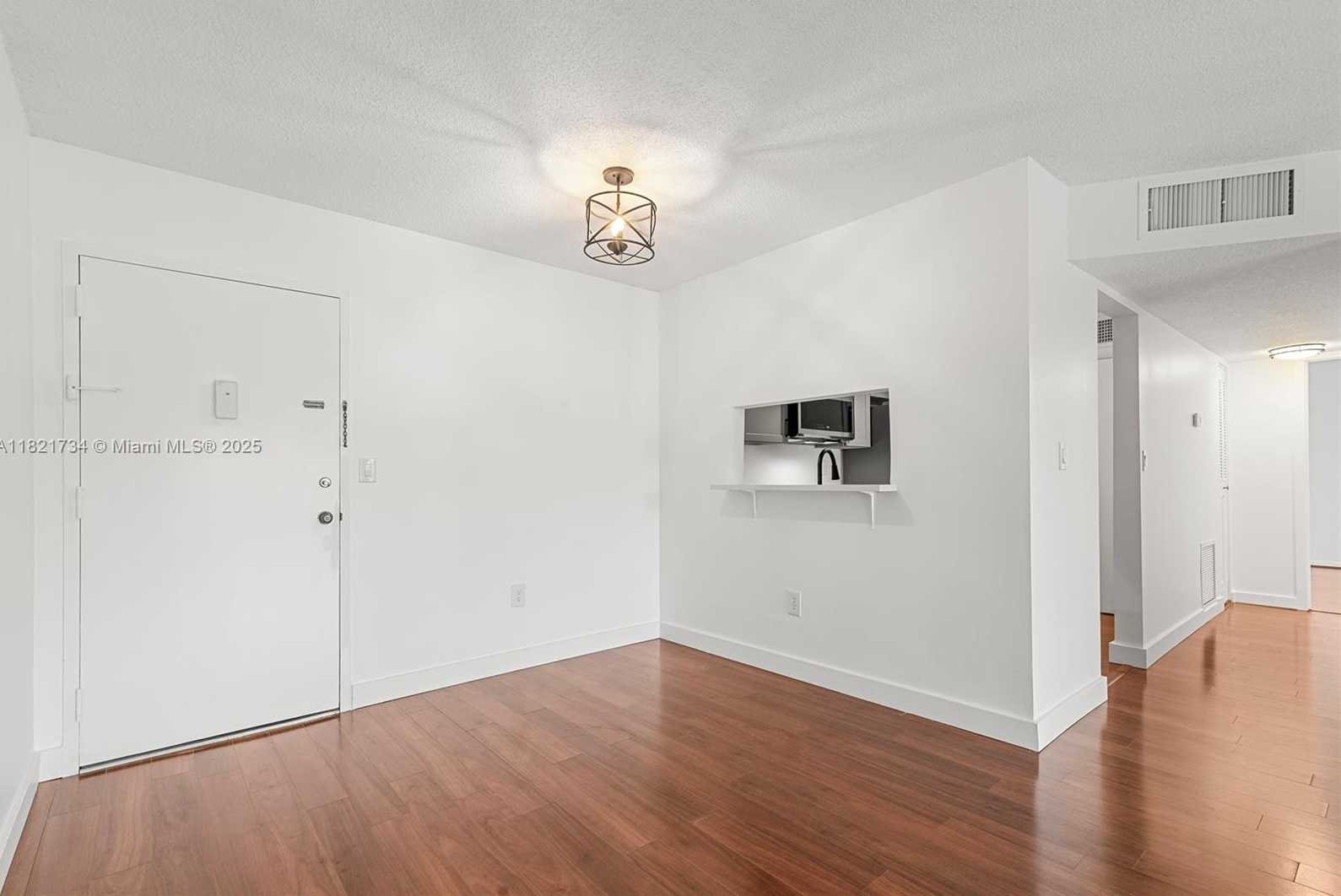 Small Image of 1912 MONROE ST #201, Hollywood Number 13