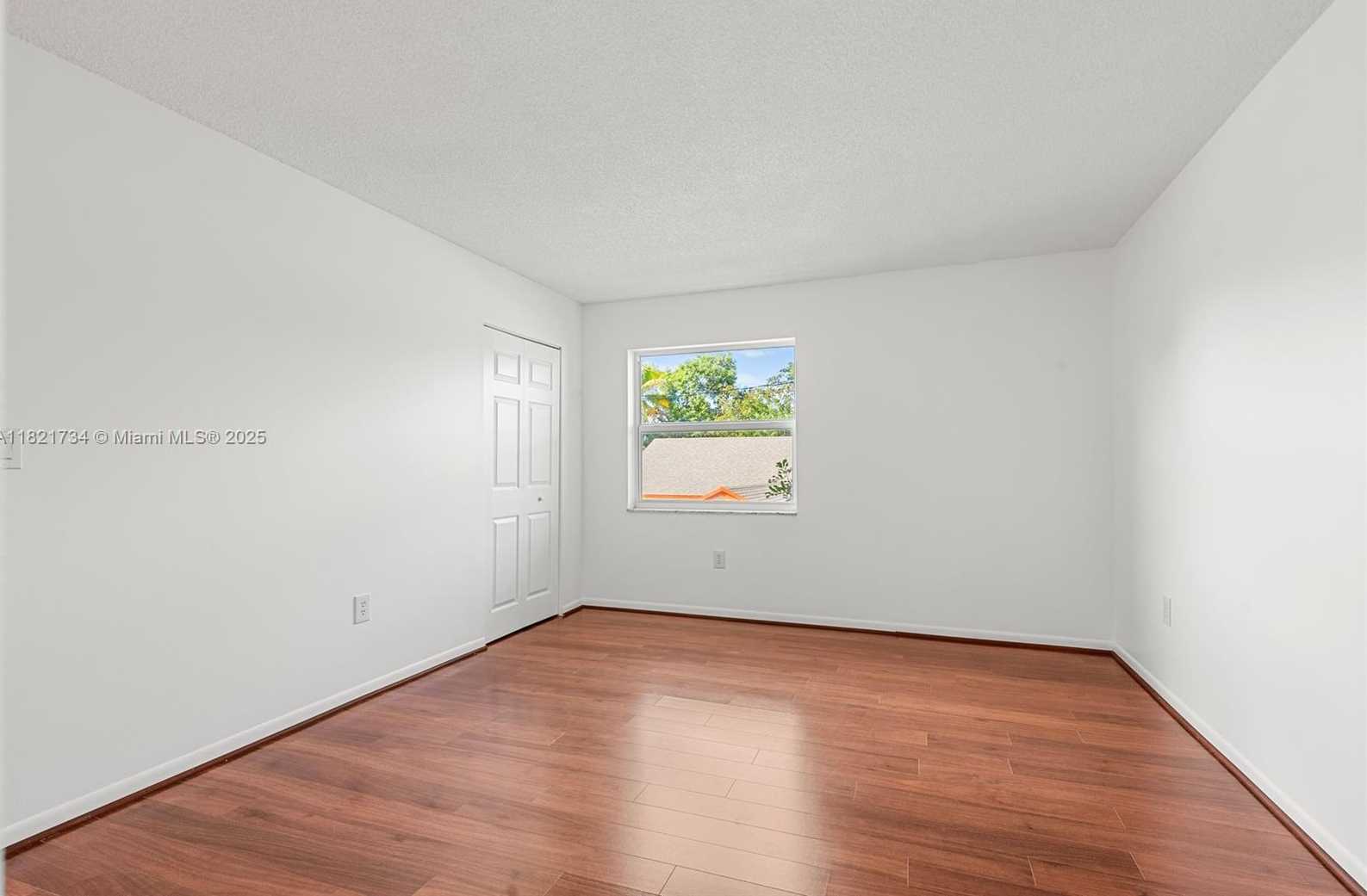 Small Image of 1912 MONROE ST #201, Hollywood Number 14