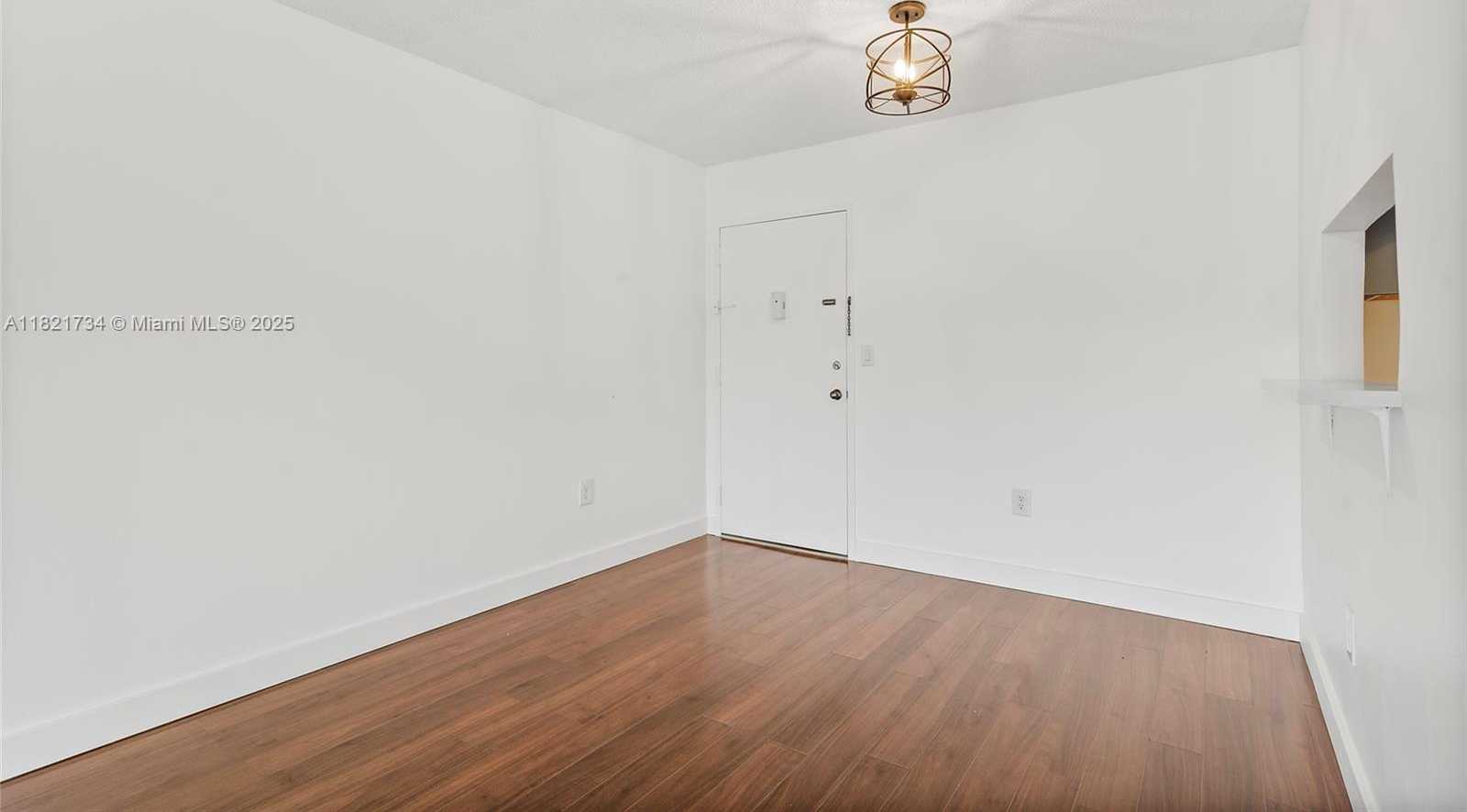 Small Image of 1912 MONROE ST #201, Hollywood Number 16