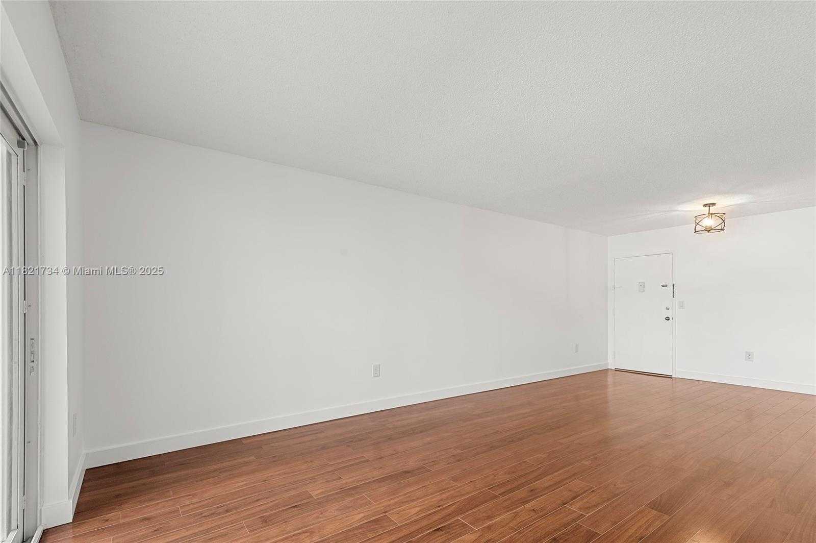 Small Image of 1912 MONROE ST #201, Hollywood Number 18