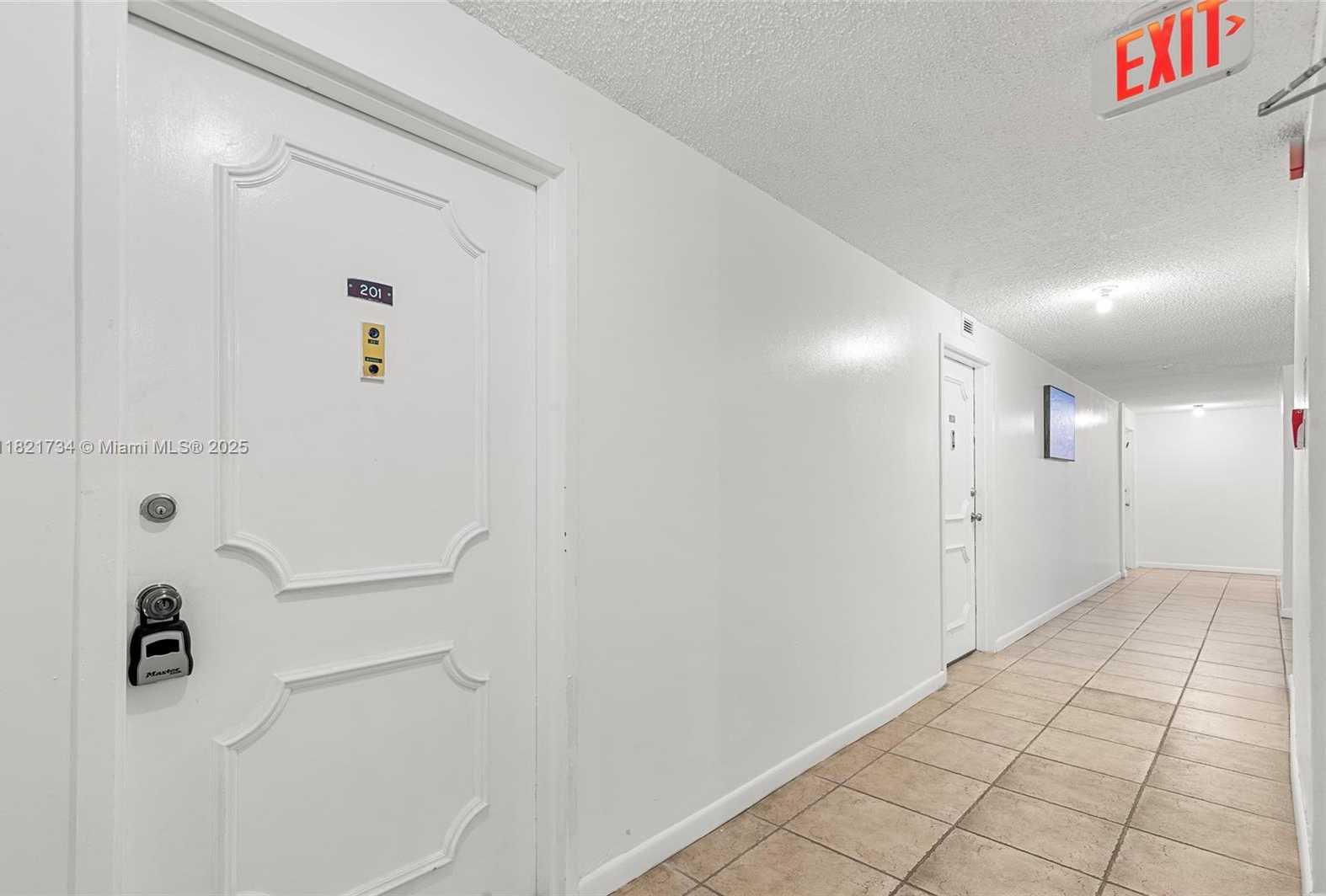 Small Image of 1912 MONROE ST #201, Hollywood Number 21