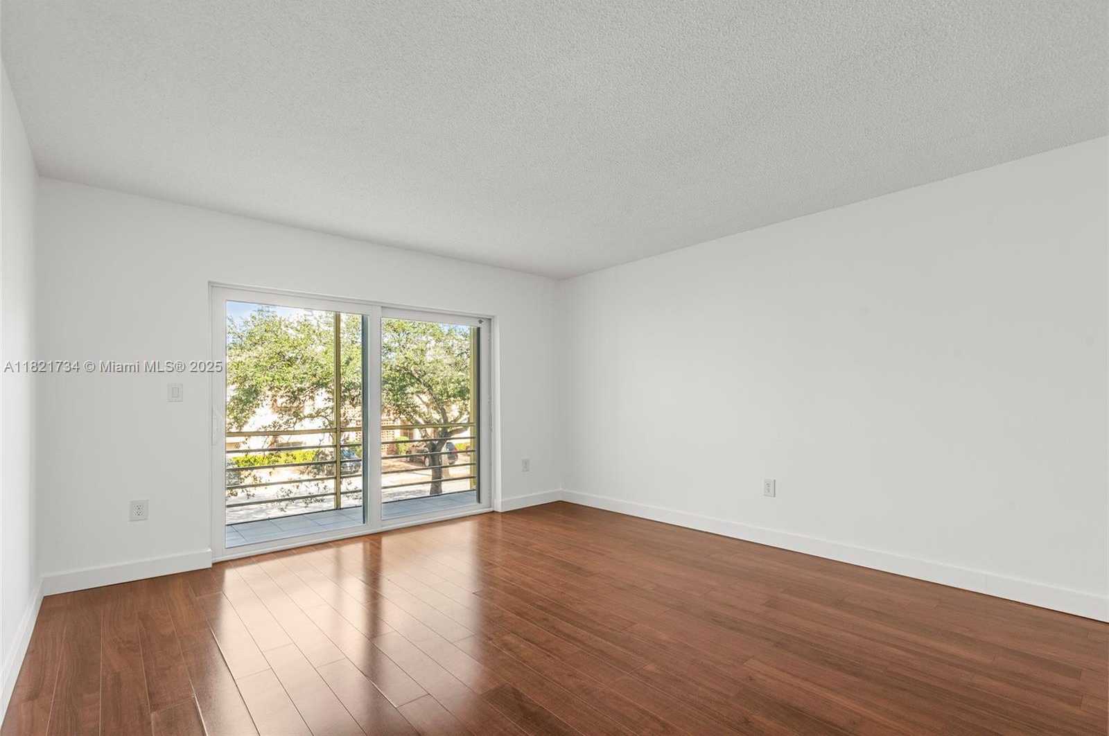 Small Image of 1912 MONROE ST #201, Hollywood Number 9