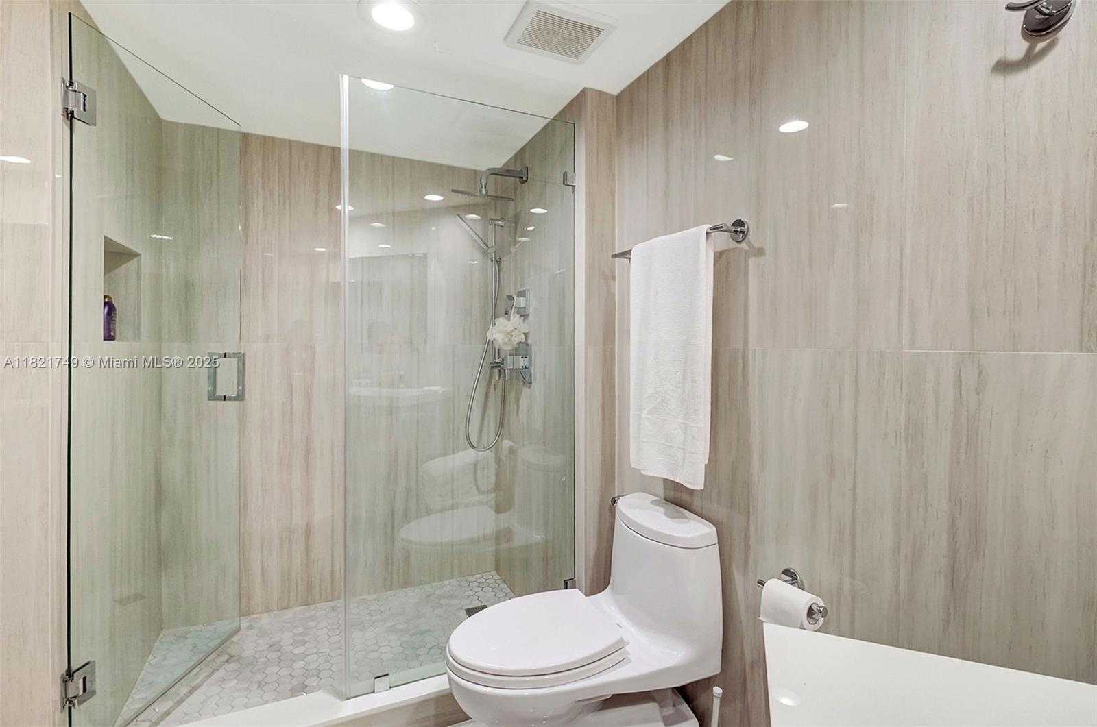 Small Image of 16425 COLLINS AVE #311, Sunny Isles Beach Number 27