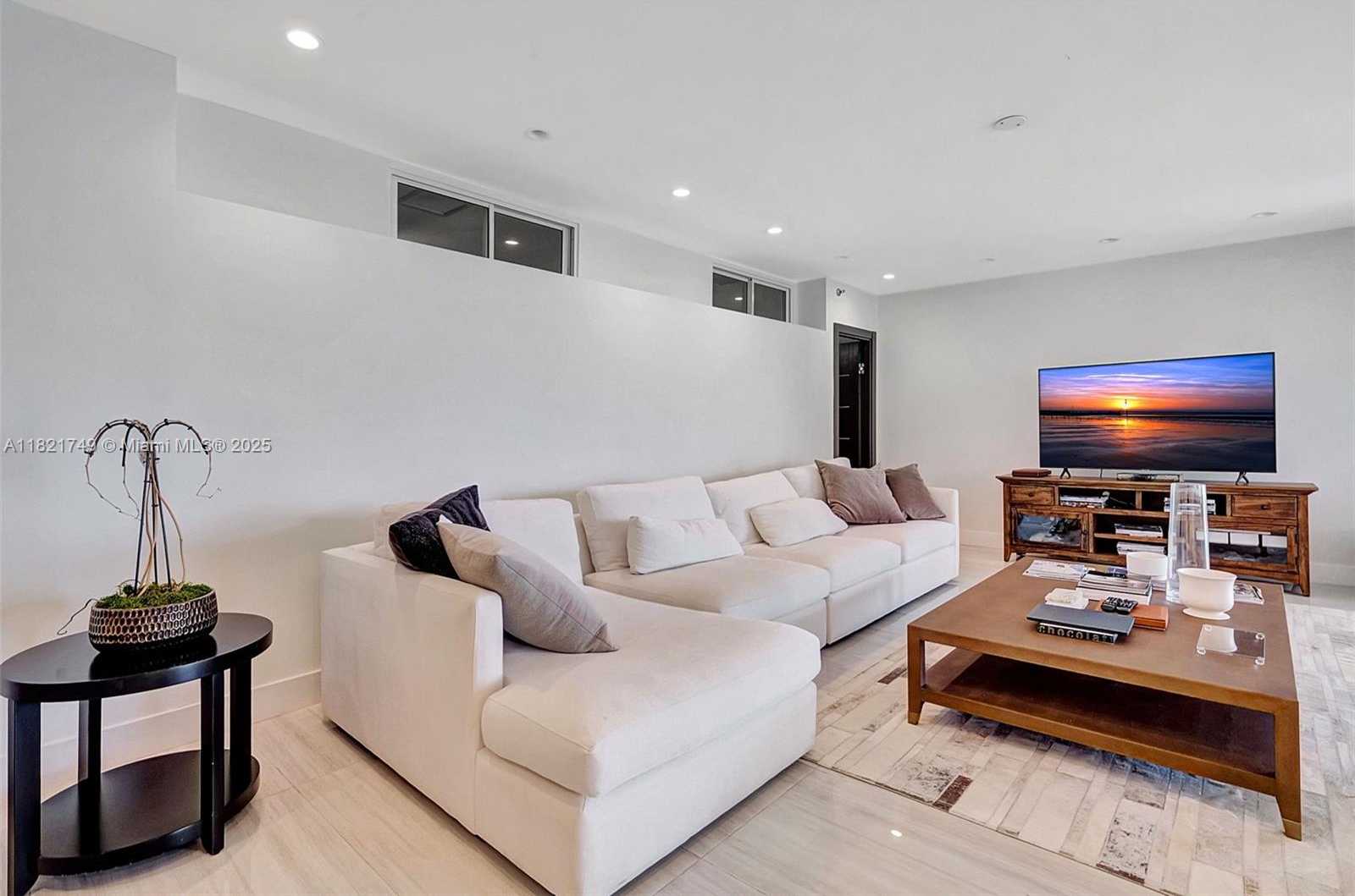 Small Image of 16425 COLLINS AVE #311, Sunny Isles Beach Number 8