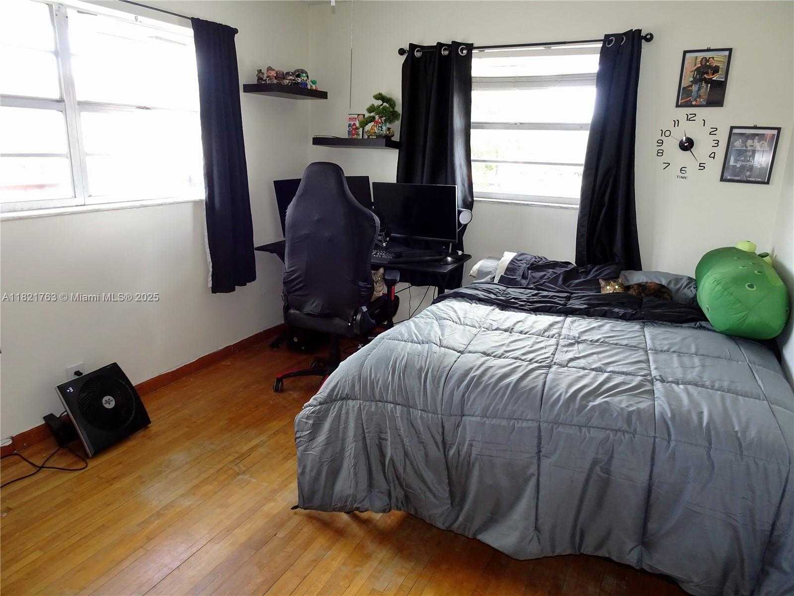 Small Image of 6680 SOUTH WEST 41 PL #32, Davie Number 31