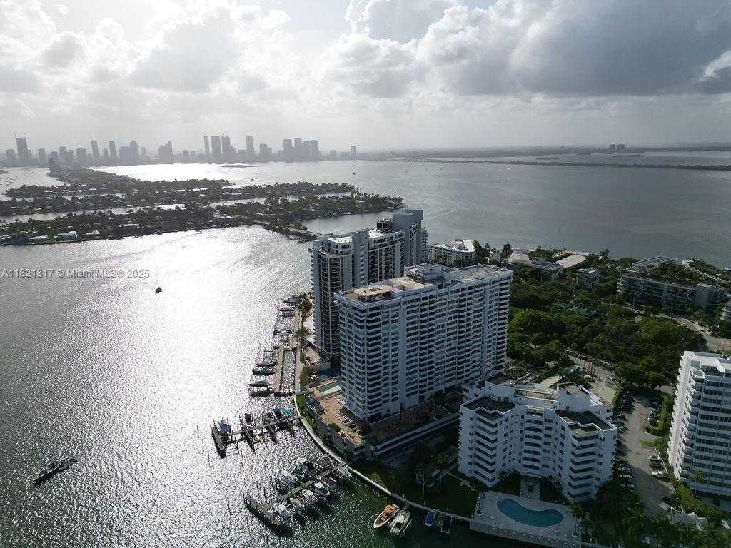 Small Image of 11 ISLAND AVE #1410, Miami Beach Number 31