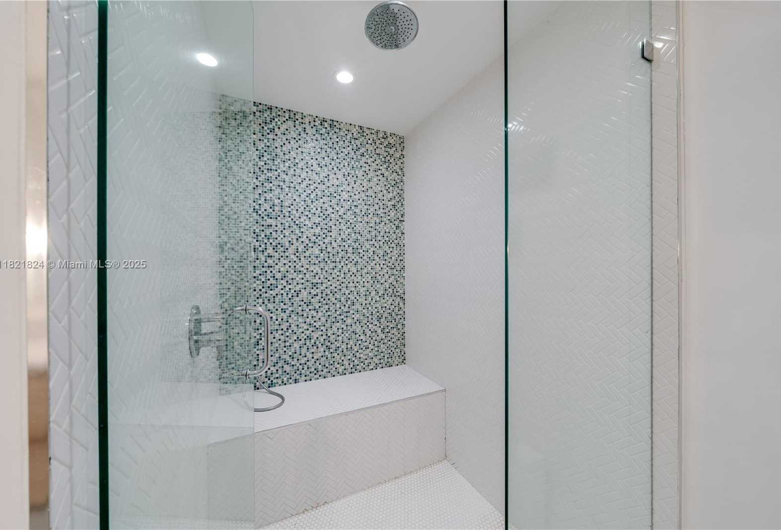 Small Image of 888 SOUTH DOUGLAS RD #115, Coral Gables Number 29