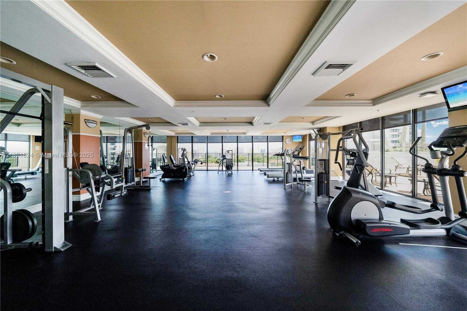 Small Image of 888 SOUTH DOUGLAS RD #115, Coral Gables Number 37