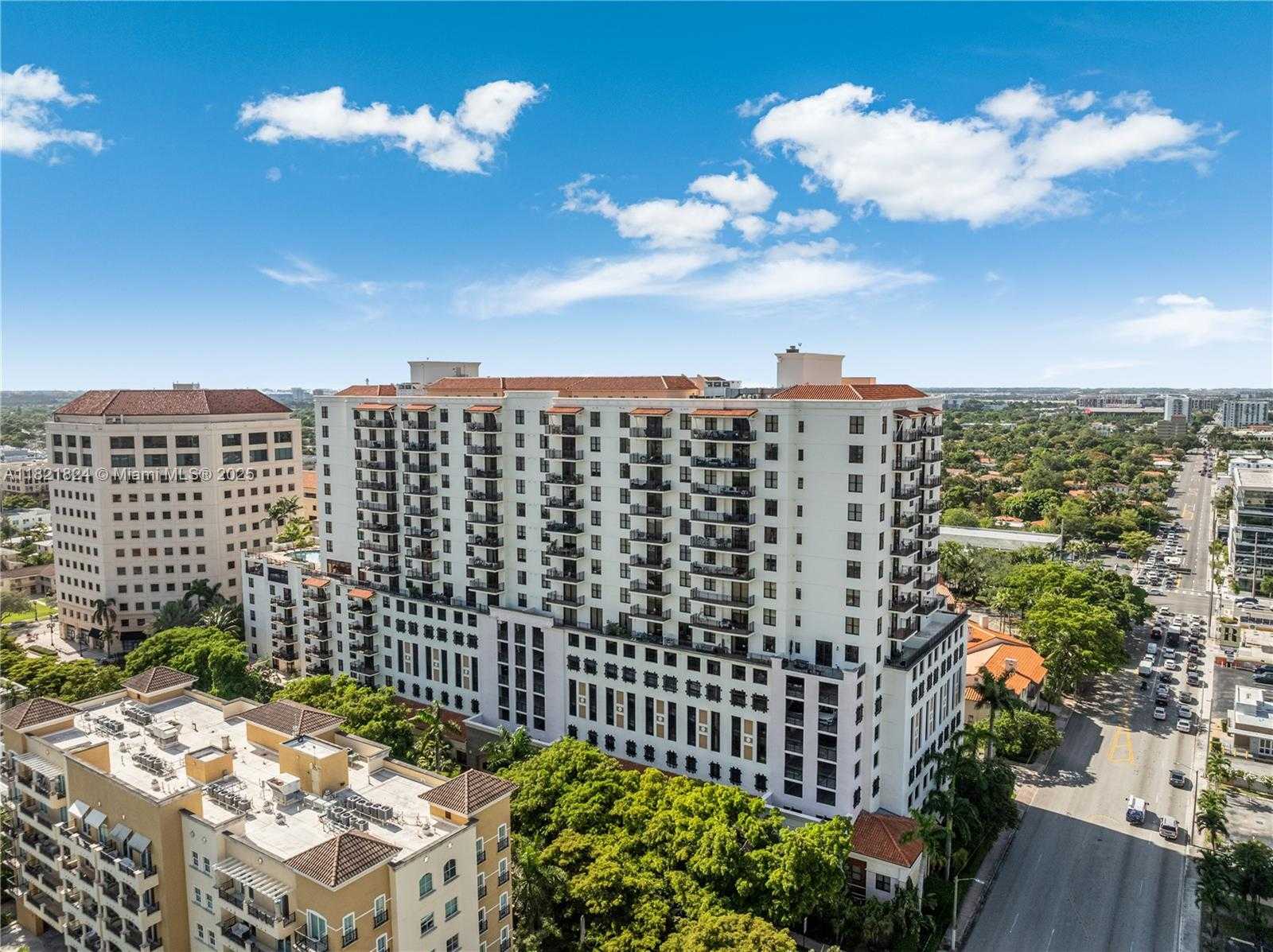 Small Image of 888 SOUTH DOUGLAS RD #115, Coral Gables Number 43