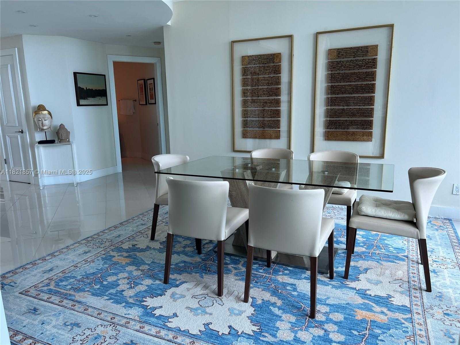 Small Image of 300 SOUTH POINTE DR #1602, Miami Beach Number 7