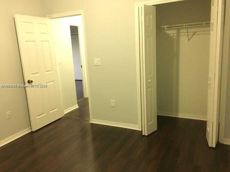Small Image of 15270 SOUTH WEST 30TH TER, Miami Number 13