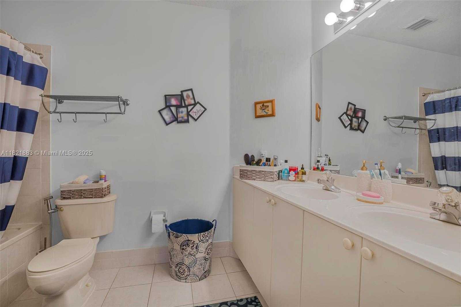 Small Image of 12540 SOUTH WEST 125TH ST, Miami Number 18
