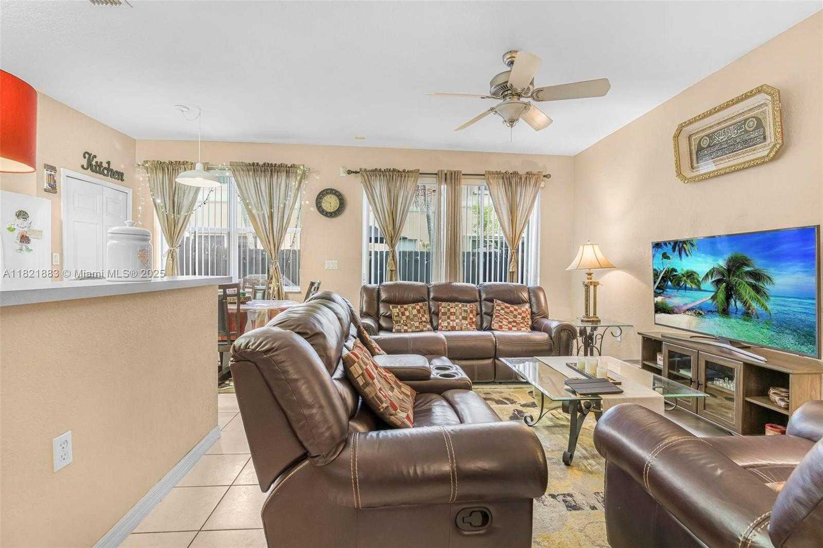 Small Image of 12540 SOUTH WEST 125TH ST, Miami Number 7