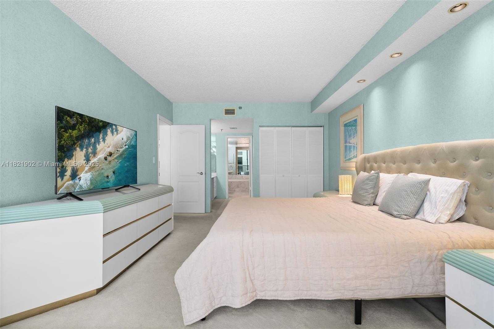 Small Image of 9455 COLLINS AVE #305, Surfside Number 14