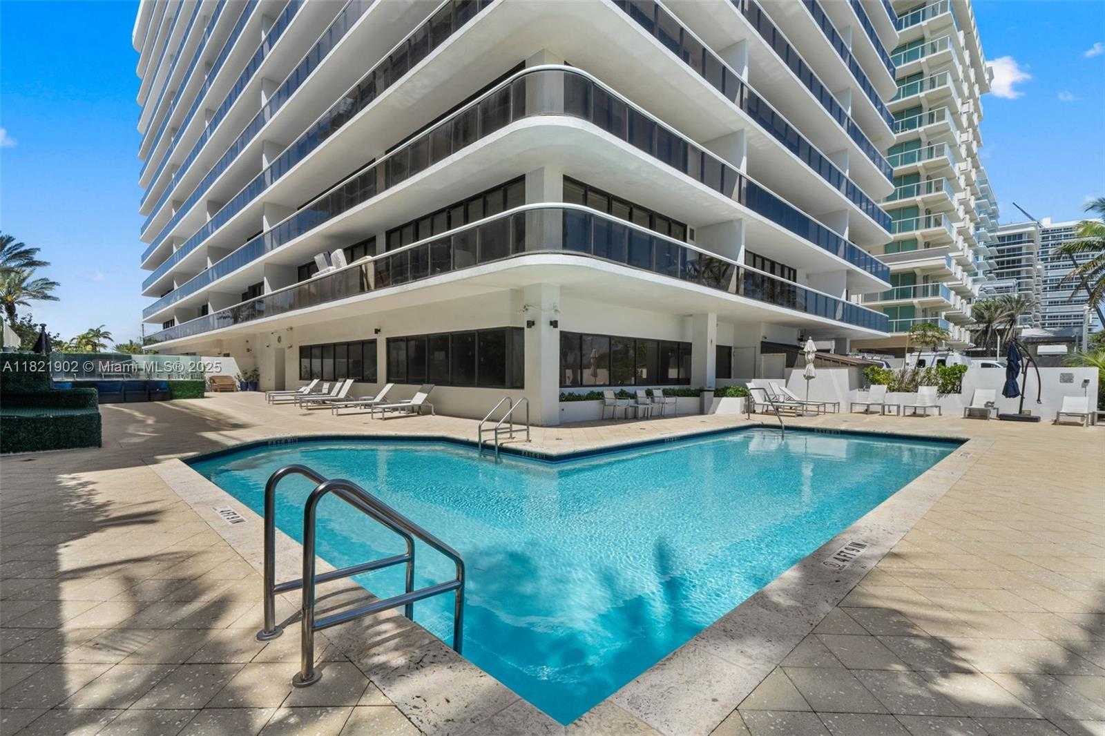Small Image of 9455 COLLINS AVE #305, Surfside Number 33