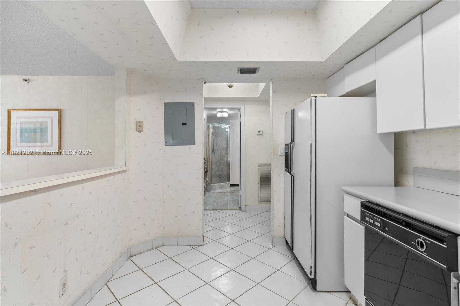 Small Image of 9455 COLLINS AVE #305, Surfside Number 9