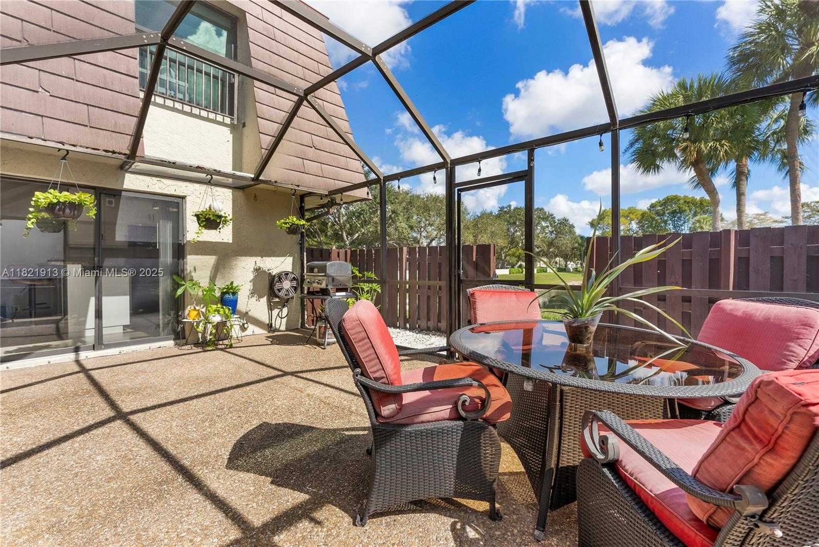 Small Image of 2571 NORTH WEST 99TH AVE, Coral Springs Number 5