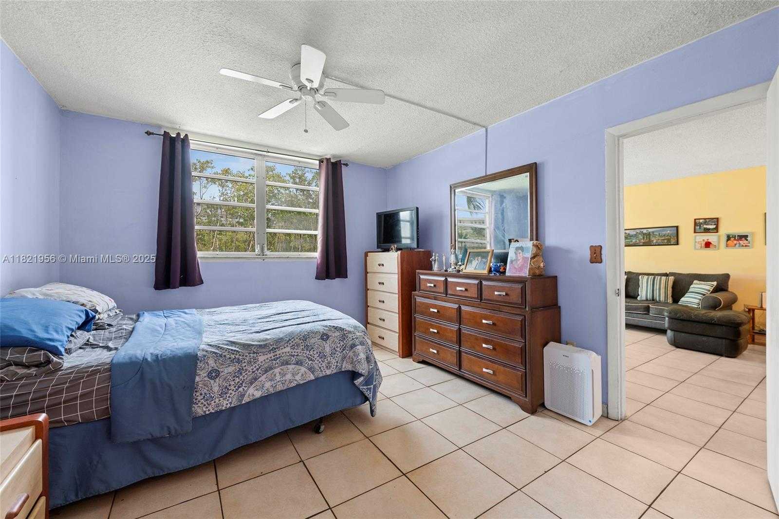 Small Image of 2930 POINT EAST DR #E106, Aventura Number 2