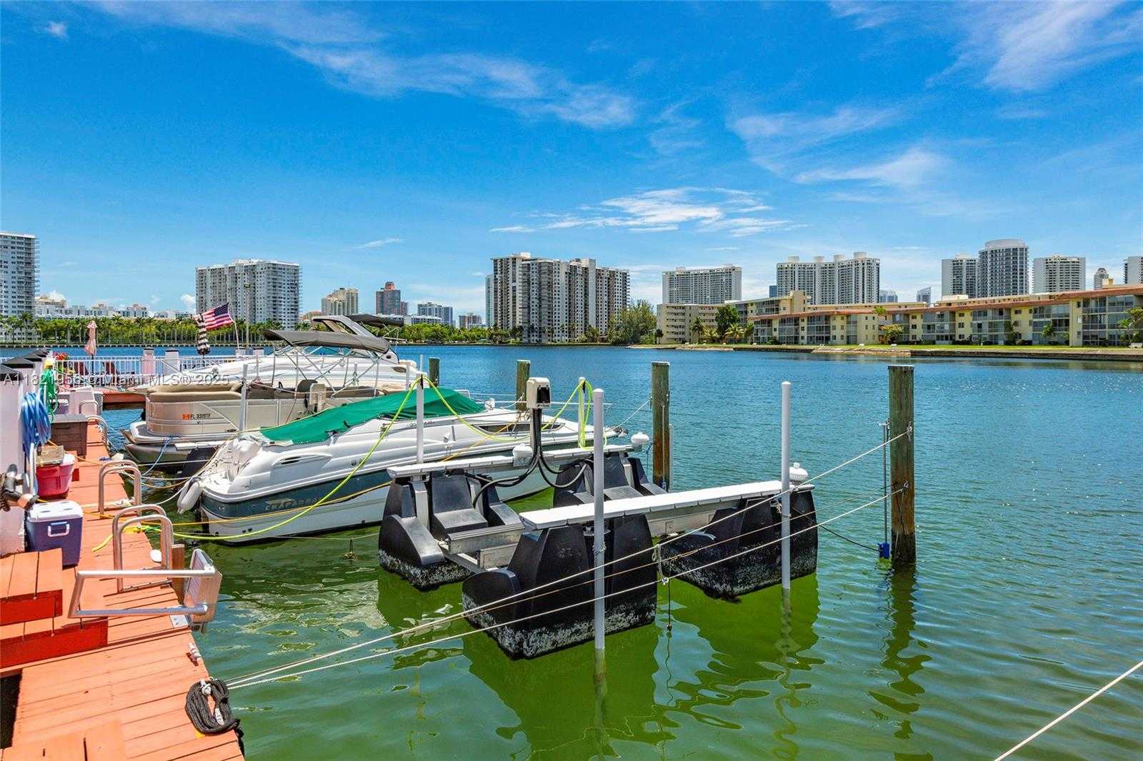 Small Image of 2930 POINT EAST DR #E106, Aventura Number 24
