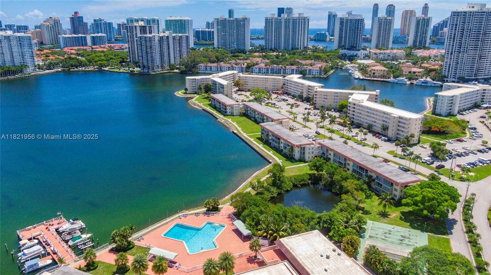 Small Image of 2930 POINT EAST DR #E106, Aventura Number 32