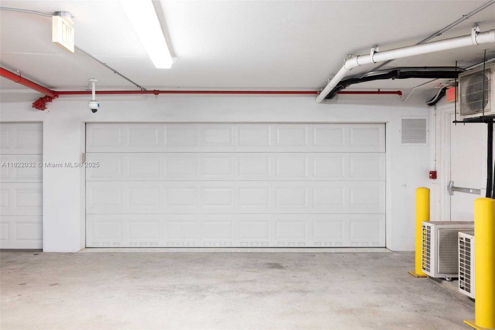 Small Image of 18201 COLLINS AVE 5306-W/2 CAR GARAGE #5306, Sunny Isles Beach Number 26