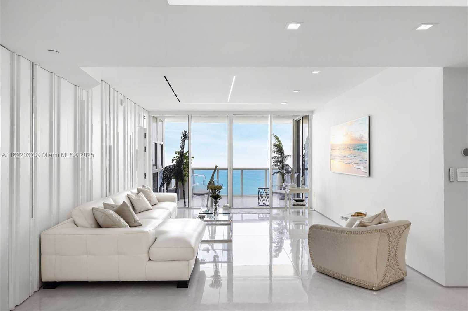 Small Image of 18201 COLLINS AVE 5306-W/2 CAR GARAGE #5306, Sunny Isles Beach Number 8