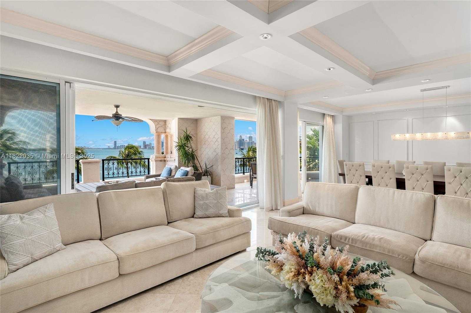 Small Image of 5233 FISHER ISLAND DR #5233, Miami Beach Number 10