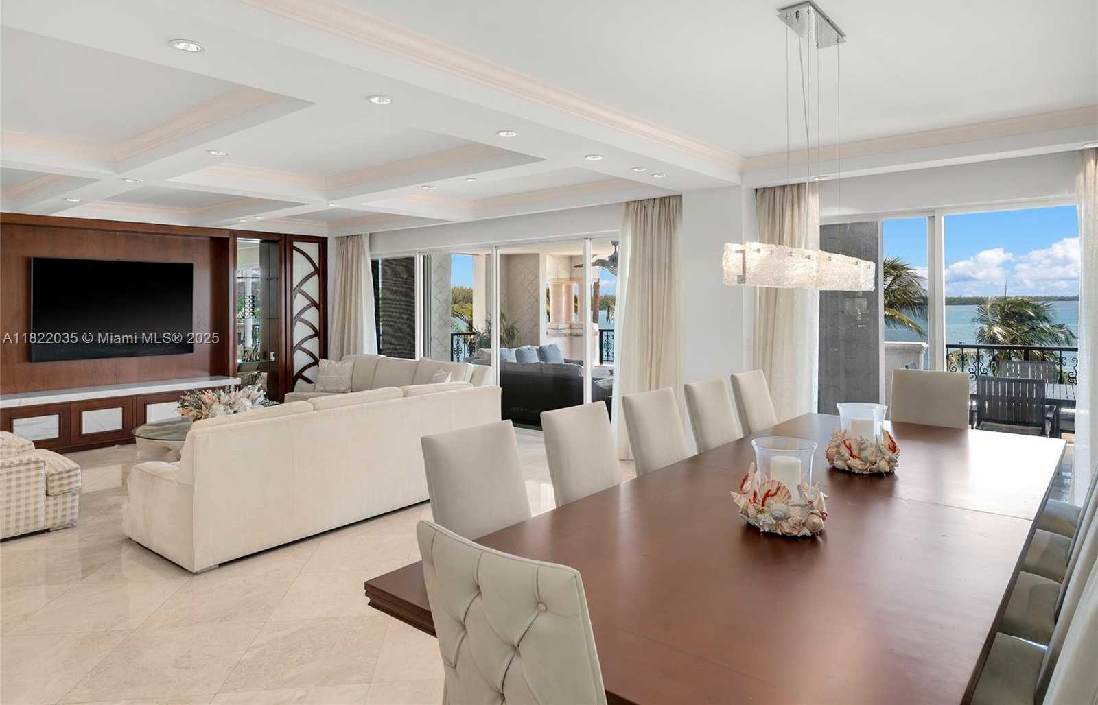 Small Image of 5233 FISHER ISLAND DR #5233, Miami Beach Number 12
