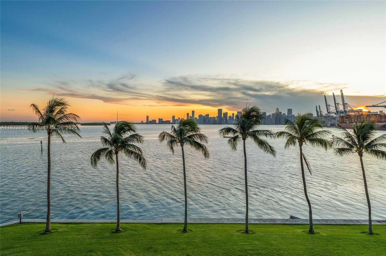 Small Image of 5233 FISHER ISLAND DR #5233, Miami Beach Number 27