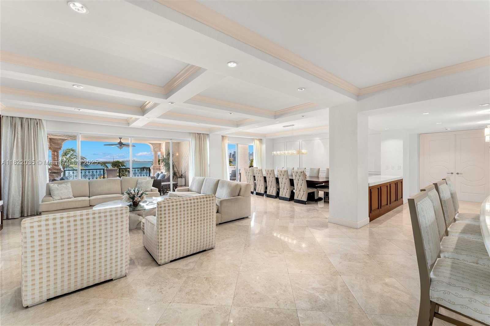 Small Image of 5233 FISHER ISLAND DR #5233, Miami Beach Number 9